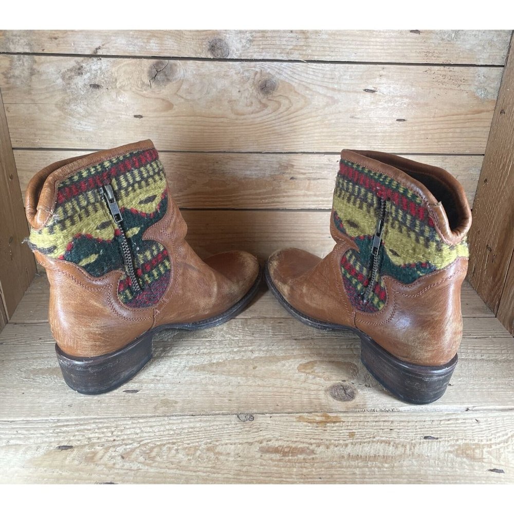 FREEBIRD by Steven Cablo Aztec Blanket Ankle Boots Gray Multi Womens US 6 $350 * - Picture 8 of 10